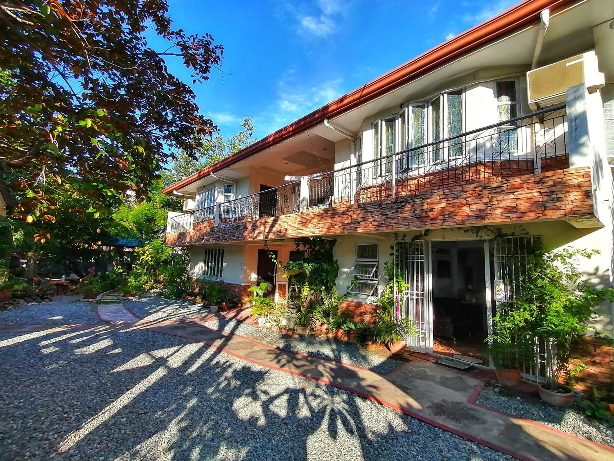 Monte Rio Gardens Bed & Breakfast อลามินอส ภายนอก รูปภาพ